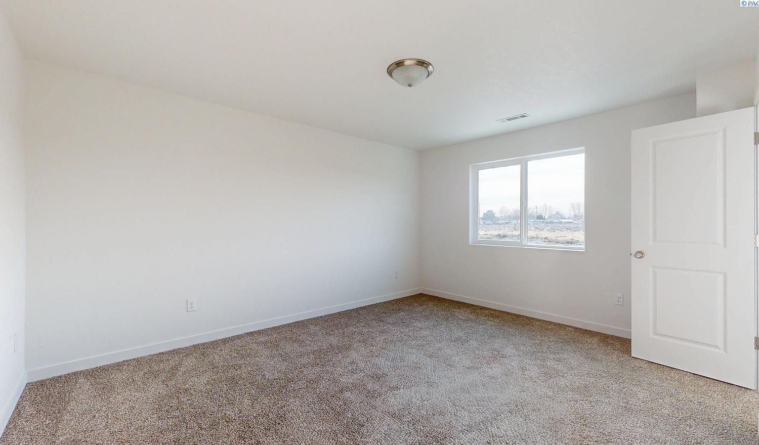 4738 W Quinault Pl Kennewick, WA 99336 | New build