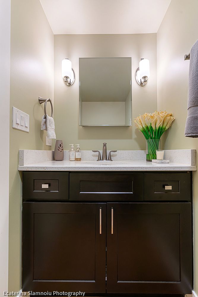 3604 S Prairie Ave Chicago, IL 60653 | Single Family