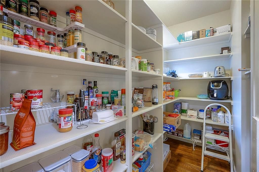 952 E 121st Pl Olathe, KS 66061 | Single Family