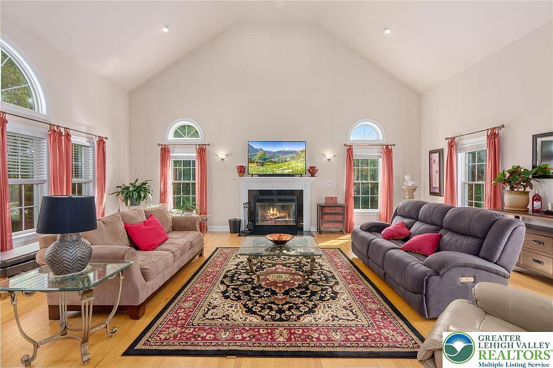 2690 Greens Dr Hellertown, PA 18055  | Single Family