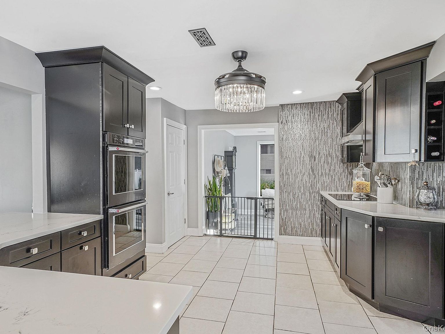 11 Susan Ct Deer Park, NY 11729 | Single Family