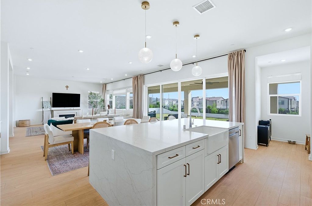 15957 Butterfly Dr Fontana, CA 92336  | Single Family