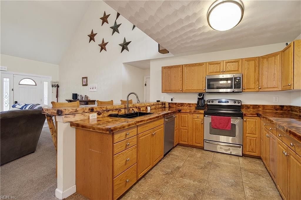 4172 Godwin Blvd Suffolk, VA 23434 | Single Family