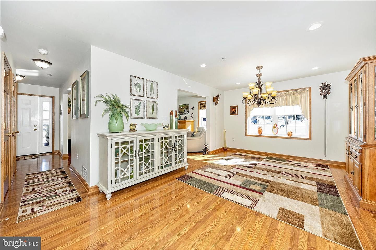 19327 Longmeadow Rd Hagerstown, MD 21742  | Single Family