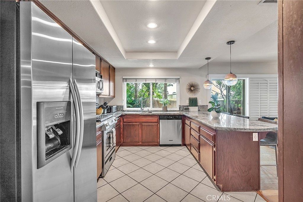 511 W Puente St Unit 1 Covina, CA 91722  | New build