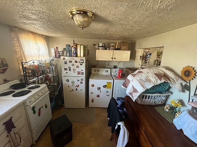 600 E Somers St Eaton, OH 45320 | Multi Family