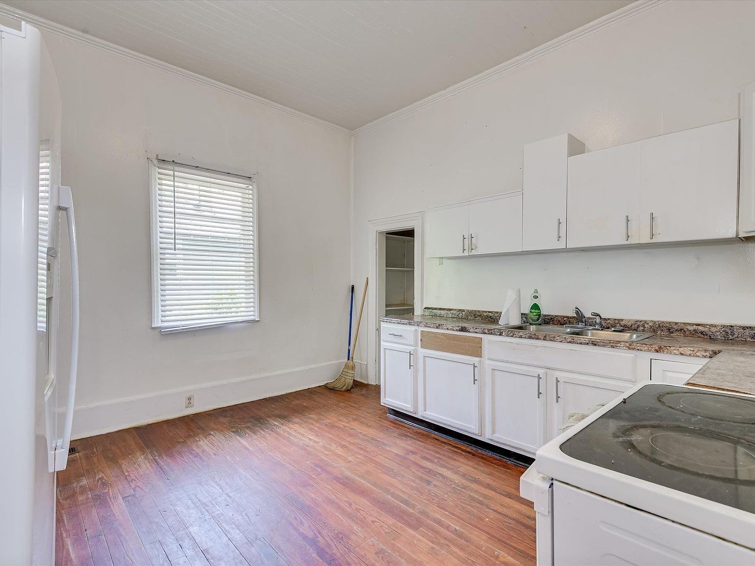 216 Circle St Edgefield, SC 29824  | Single Family