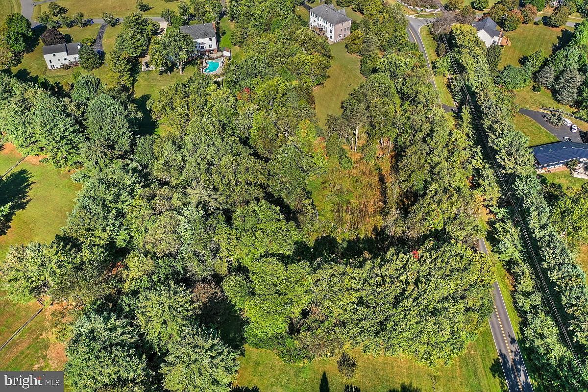 14824 Turkey Foot Rd North Potomac, MD 20878  | Land/Lot