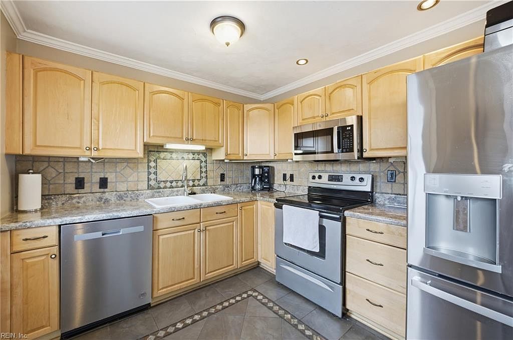 5764 N Ottawa Rd Virginia Beach, VA 23462  | Single Family