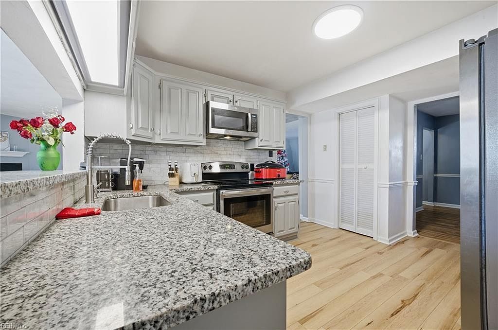 3841 Old Farm Rd Portsmouth, VA 23703 | Single Family