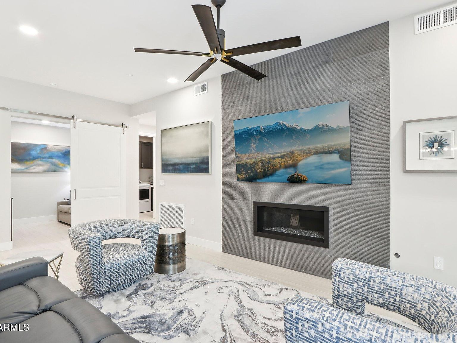 5250 E Deer Valley Dr #247 Phoenix, AZ 85054 | Condominium