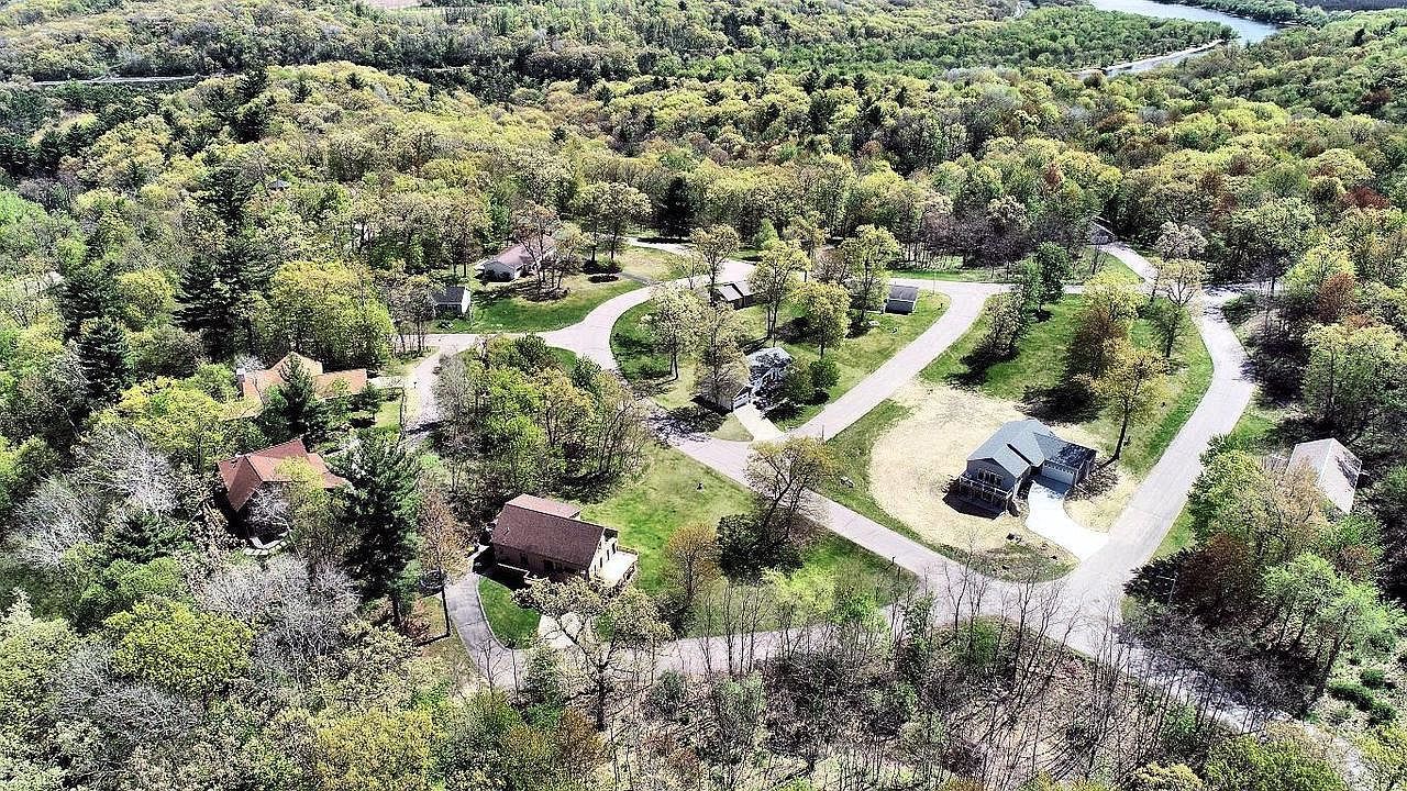 9/10 Dakota Ridge Rd #9/10 Baraboo, WI 53913  | Land/Lot
