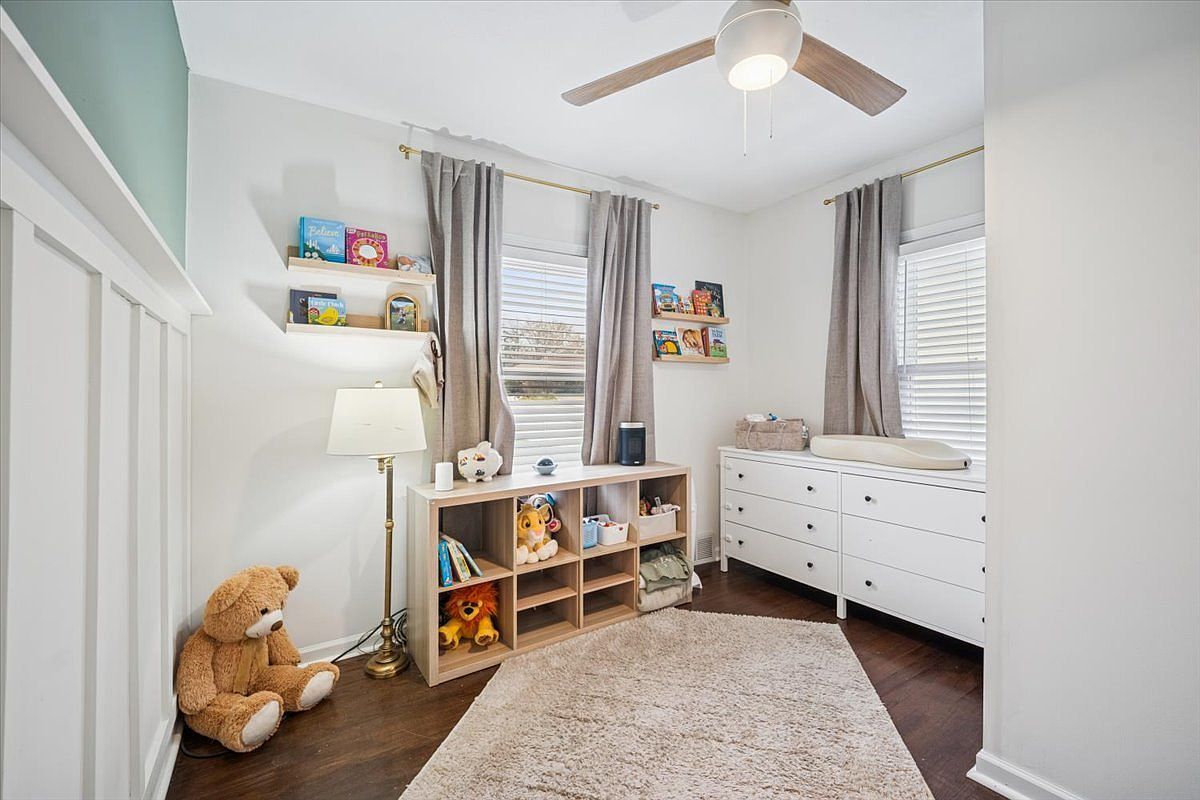 29 N Linden Ave Palatine, IL 60074 | Single Family