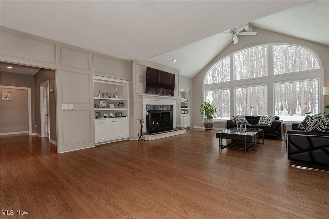 8600 Tamarack Trl Chagrin Falls, OH 44023 | Single Family