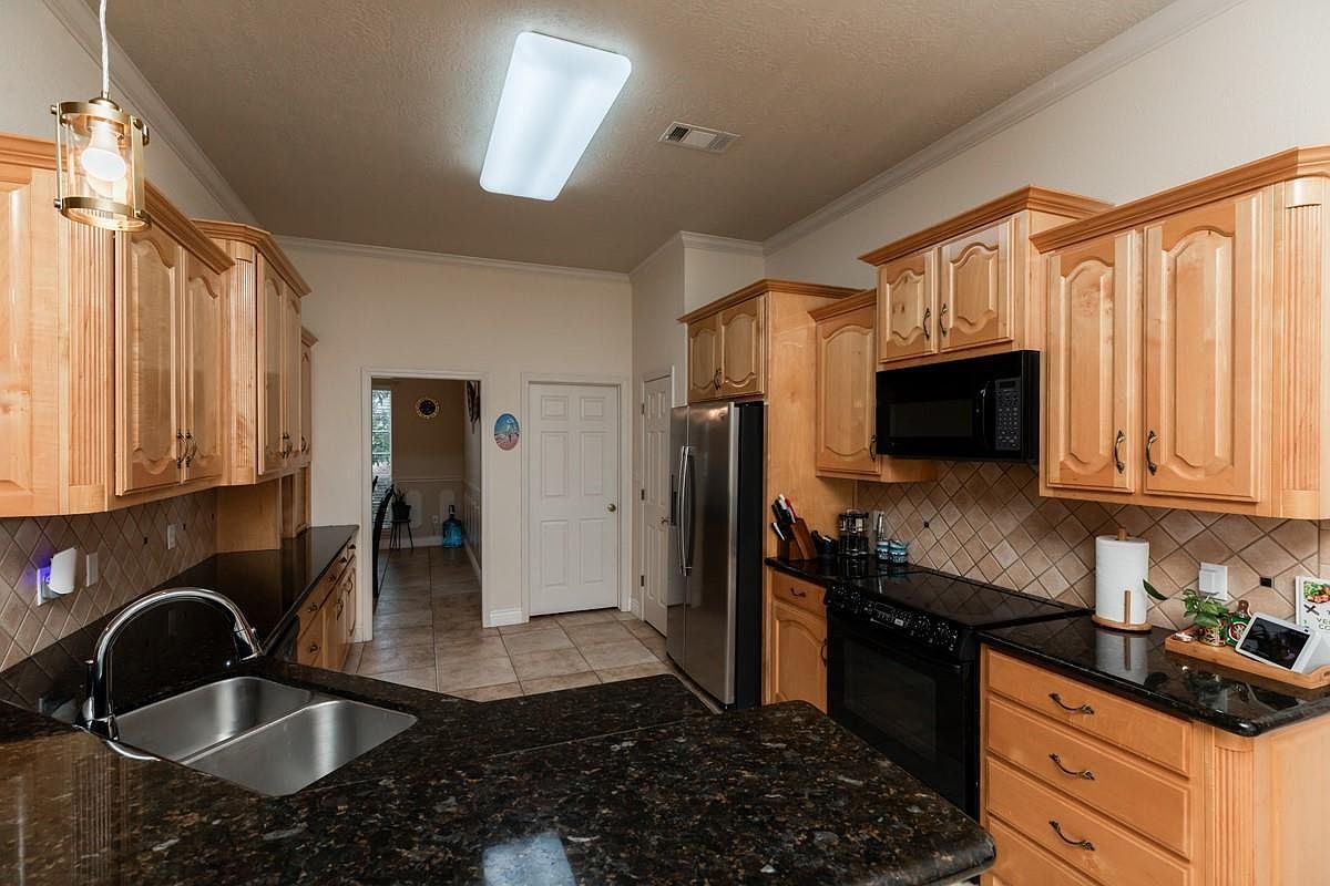 6185 Bankston Ln Beaumont, TX 77706 | Single Family