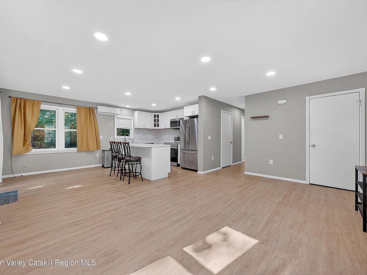 12 3rd St Milton, NY 12547 | Single Family