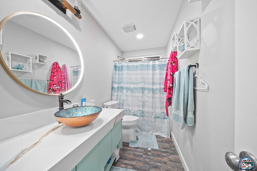 657 Cactus St Imperial, CA 92251  | Single Family