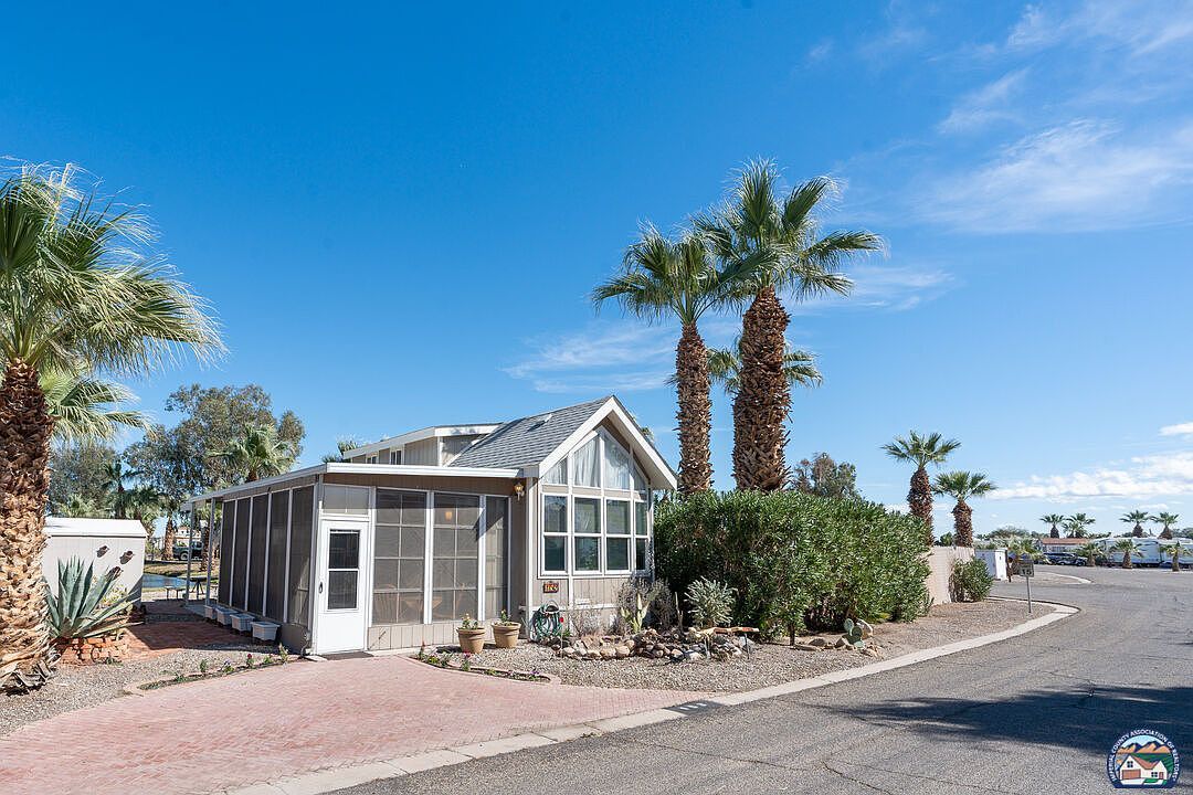 1716 W Sunbeam Lake Dr #153 El Centro, CA 92243  | New build