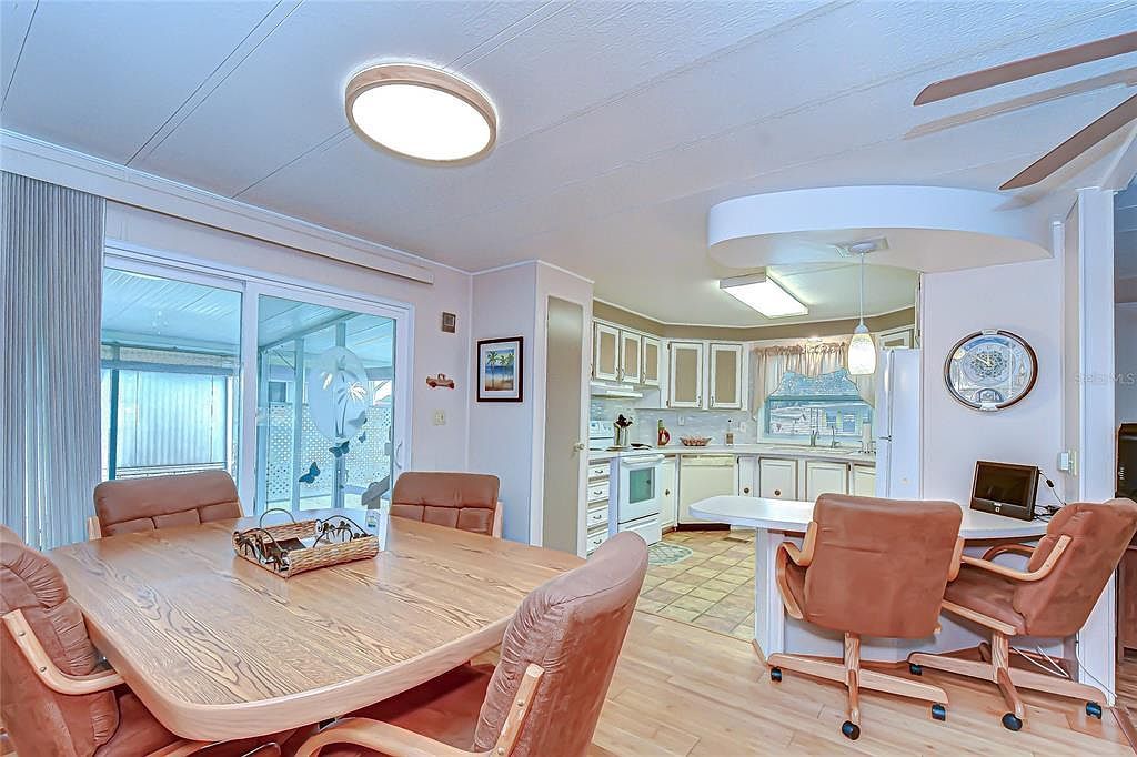 34915 Adam Ave Zephyrhills, FL 33541  | New build