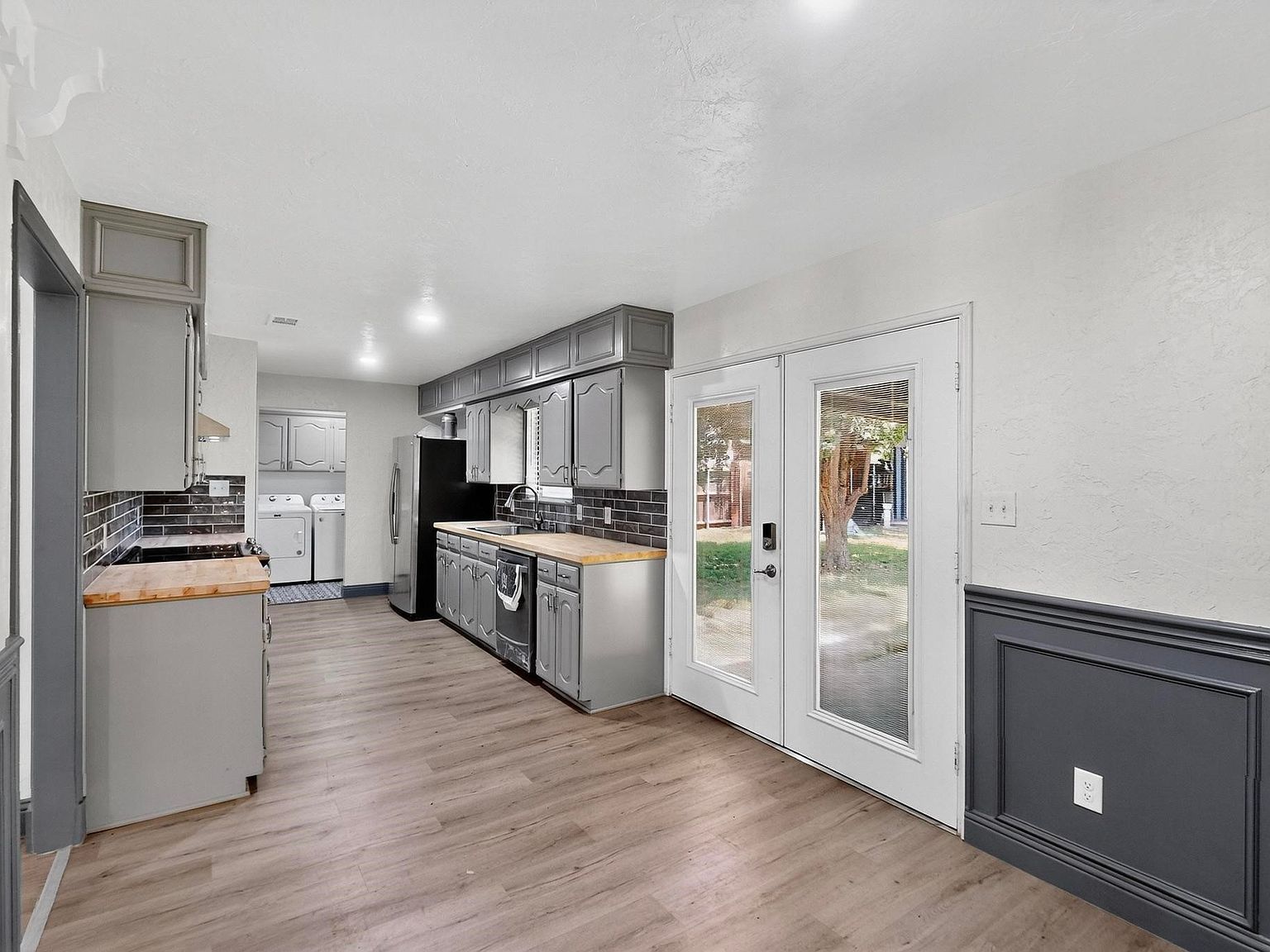 628 S Walker St Mesquite, TX 75149 | Single Family