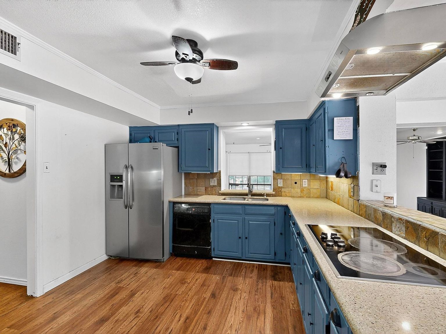 277 Creekwood Dr Lancaster, TX 75146 | Single Family