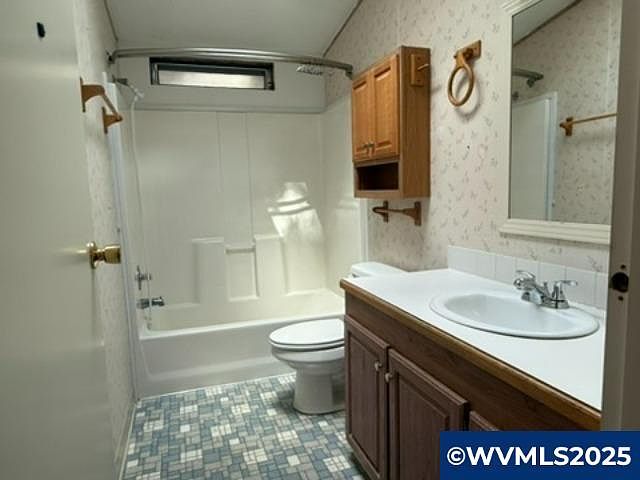 1401 W Ellendale Ave UNIT 9 Dallas, OR 97338  | New build