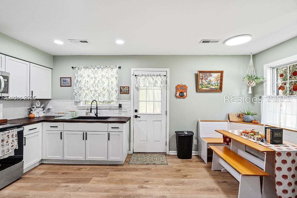 197 Johnson Rd Seabrook, SC 29940  | Single Family