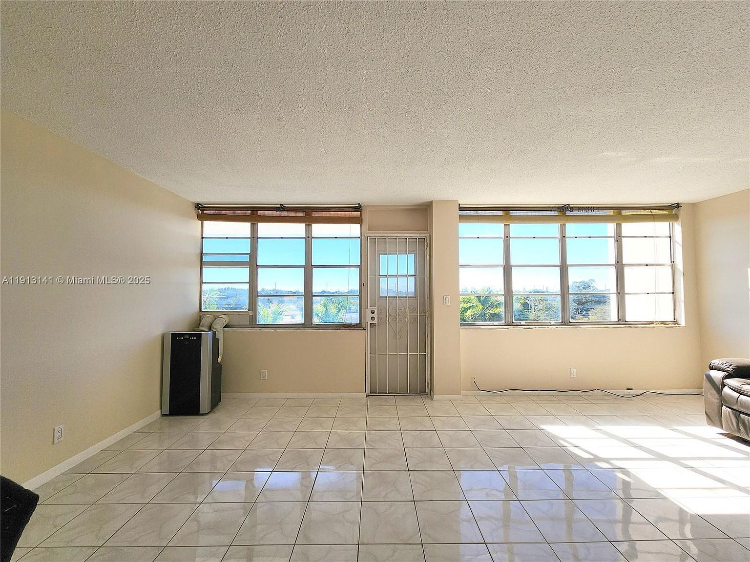 2025 NE 164th St APT 503 North Miami Beach, FL 33162  | Condominium