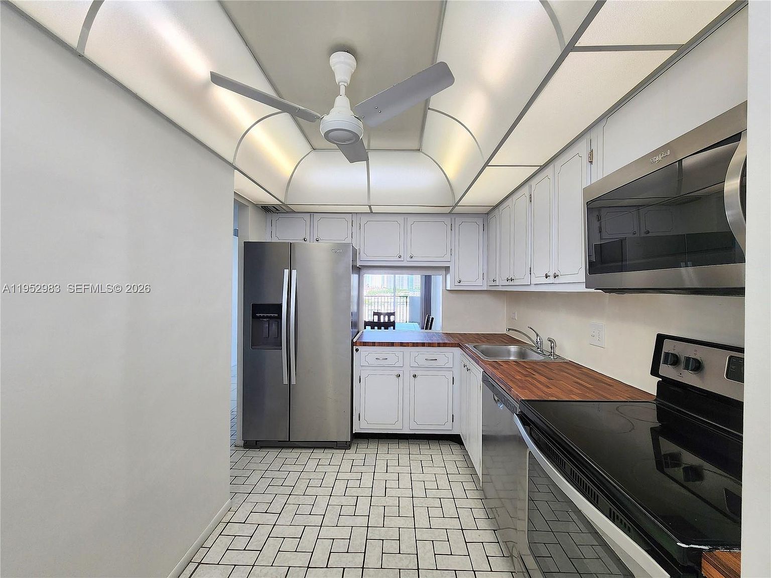 3703 NE 166th St APT 905 North Miami Beach, FL 33160  | Condominium