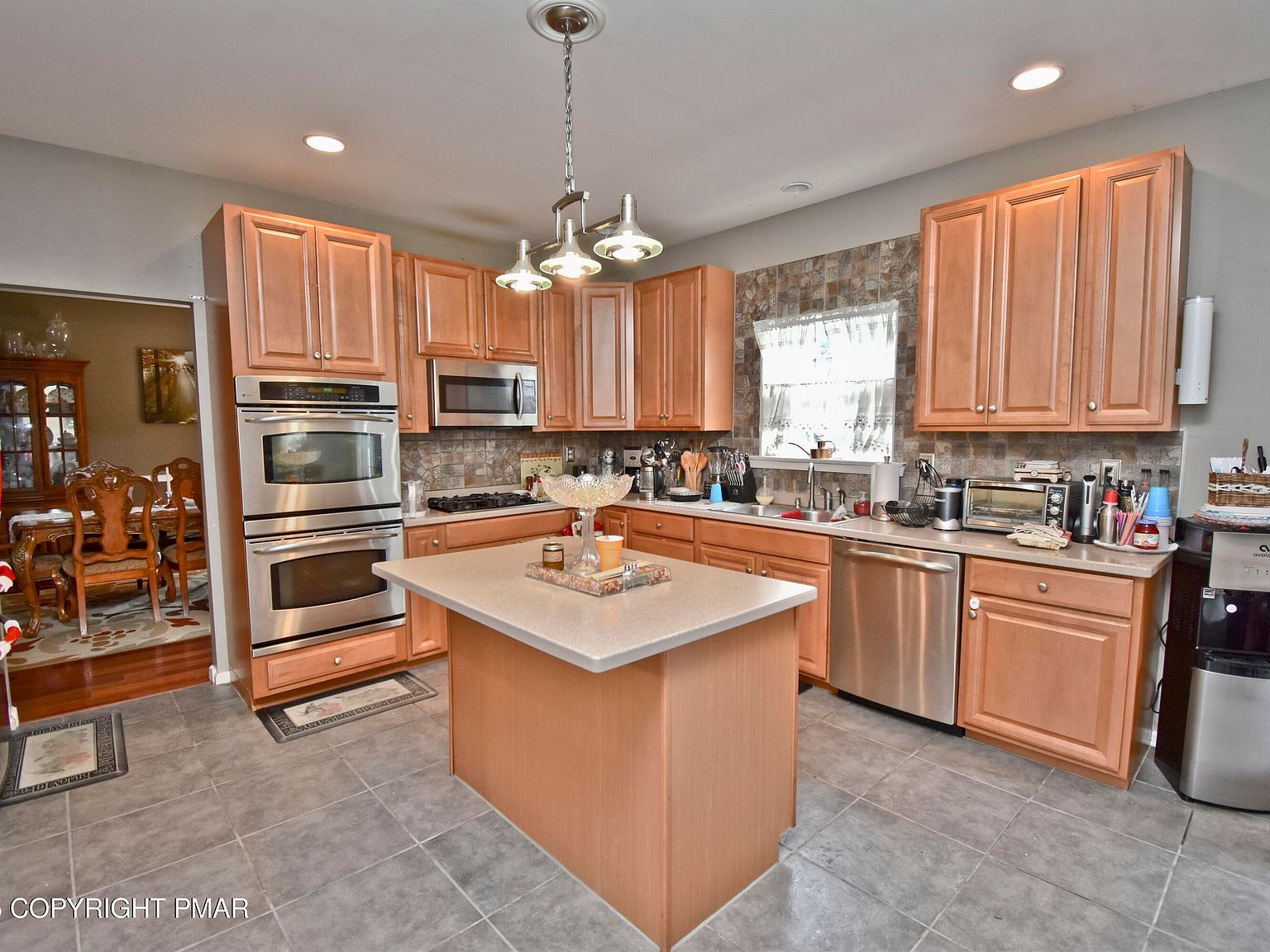 395 Shawnee Valley Dr East Stroudsburg, PA 18302  | Single Family