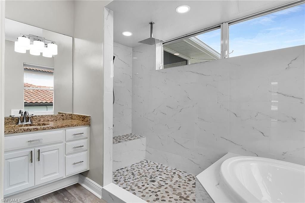 4975 Mederia Ln Estero, FL 33928  | Single Family