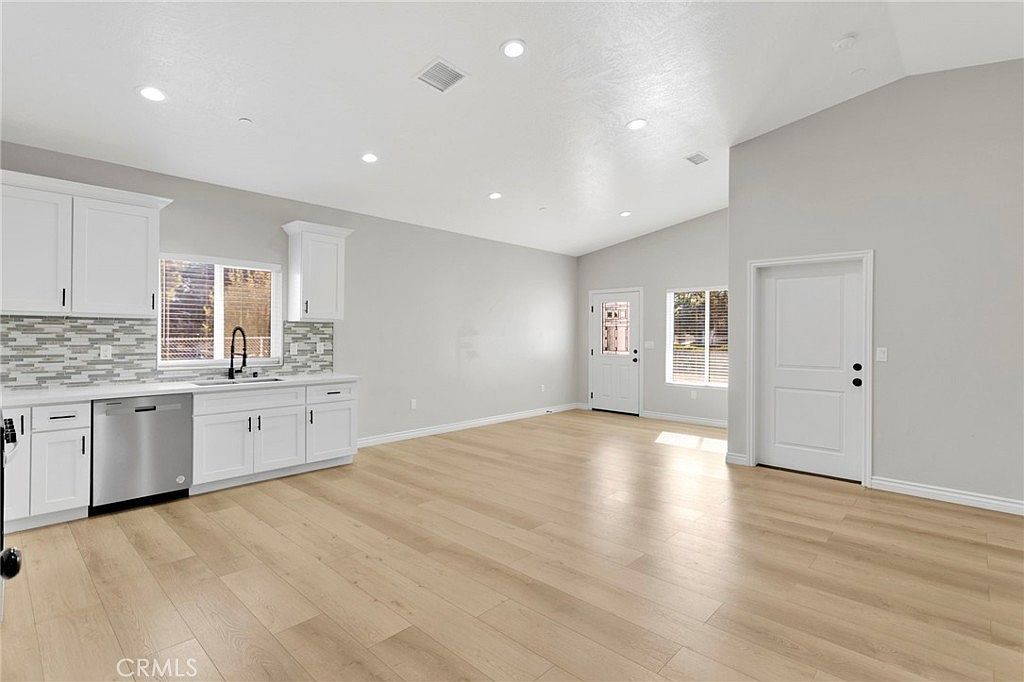 16150 Smoke Tree St Hesperia, CA 92345  | Single Family