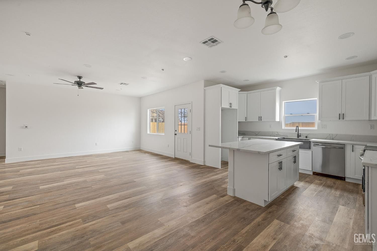 9820 Par St Bakersfield, CA 93311  | Single Family