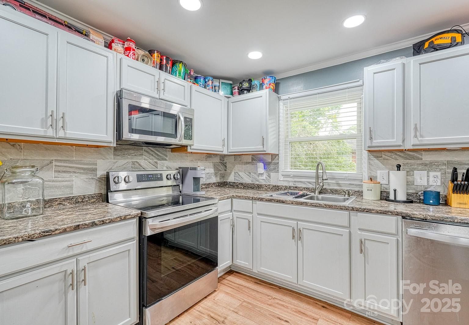 80 Morgan St Marion, NC 28752  | Single Family