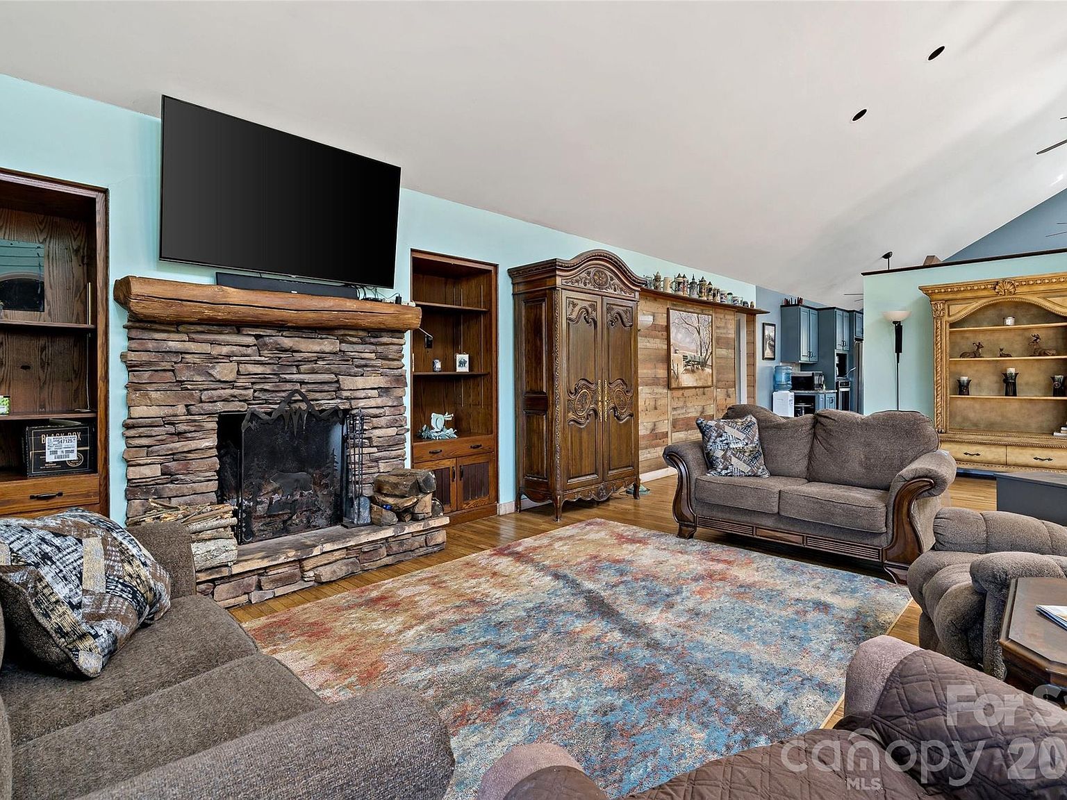 311 Pisgah Mine Rd Burnsville, NC 28714  | Single Family