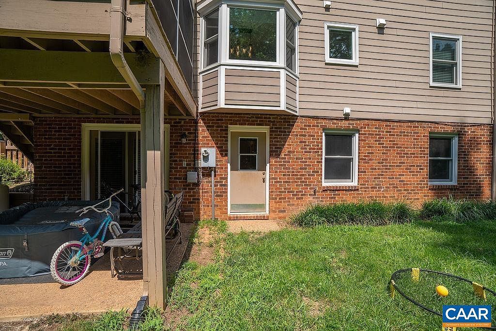 1712 Hearthglow Ln Charlottesville, VA 22901 | Single Family