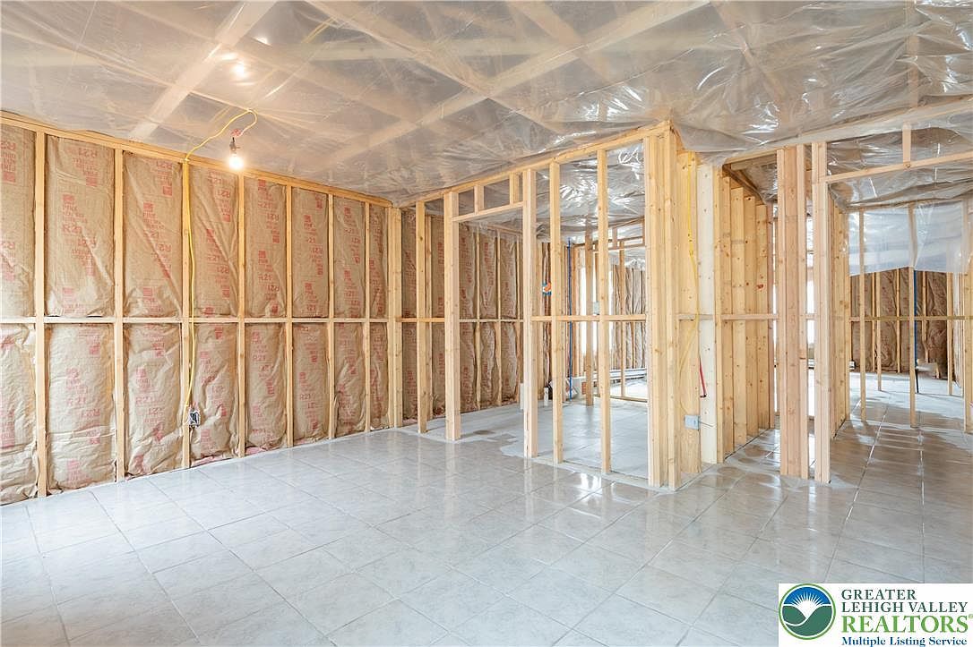 LOT 247 Lakeview Dr Coolbaugh Township, PA 18466  | Single Family