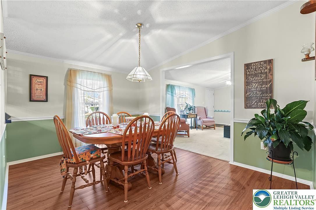 8 Cedar Ct Bath, PA 18014  | New build