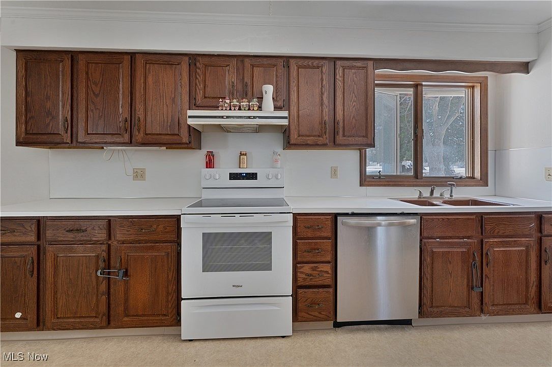 125 Island Dr Poland, OH 44514  | Single Family