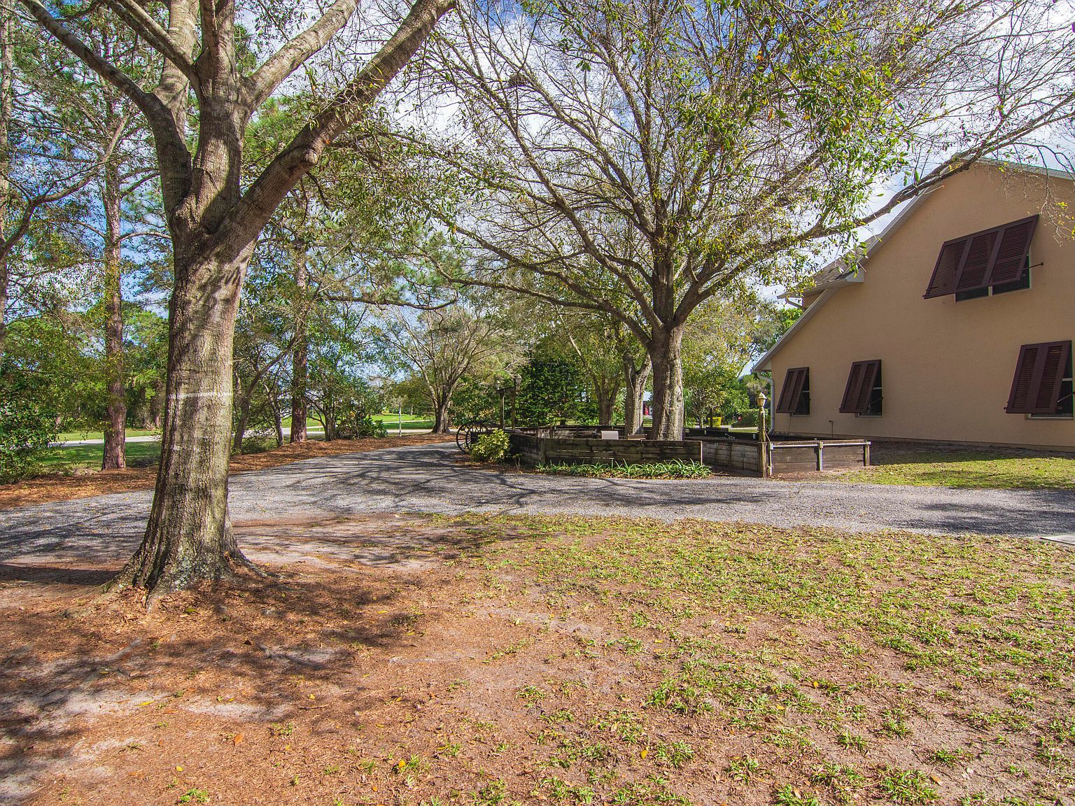 505 Wright Cir Vero Beach, FL 32968  | Single Family