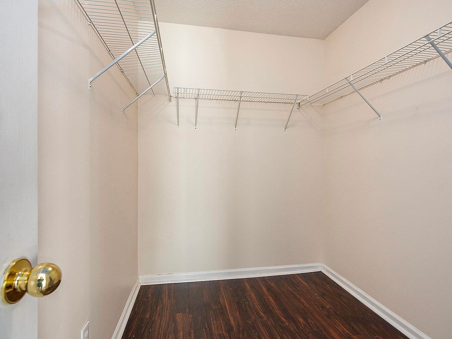 5027 Thornton Dr Summerville, SC 29485 | Single Family