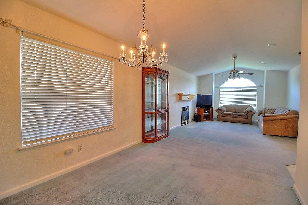 1526 Brookside Dr Manteca, CA 95336  | Single Family