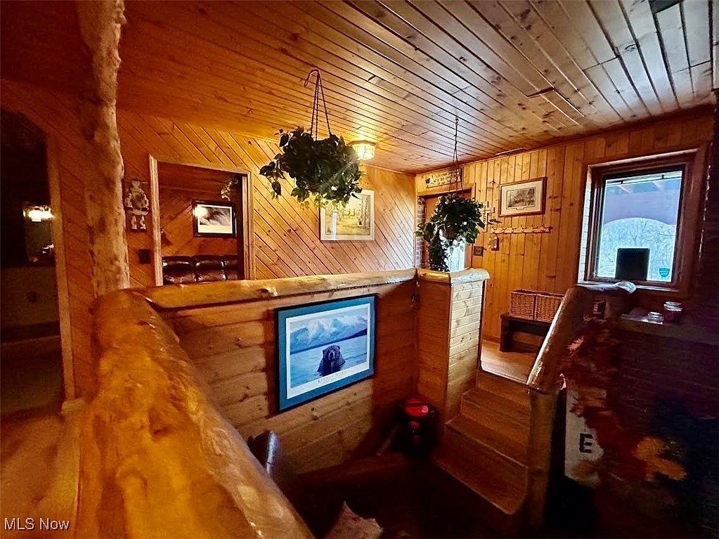 1100 E Fork Rd Lower Salem, OH 45745 | Single Family