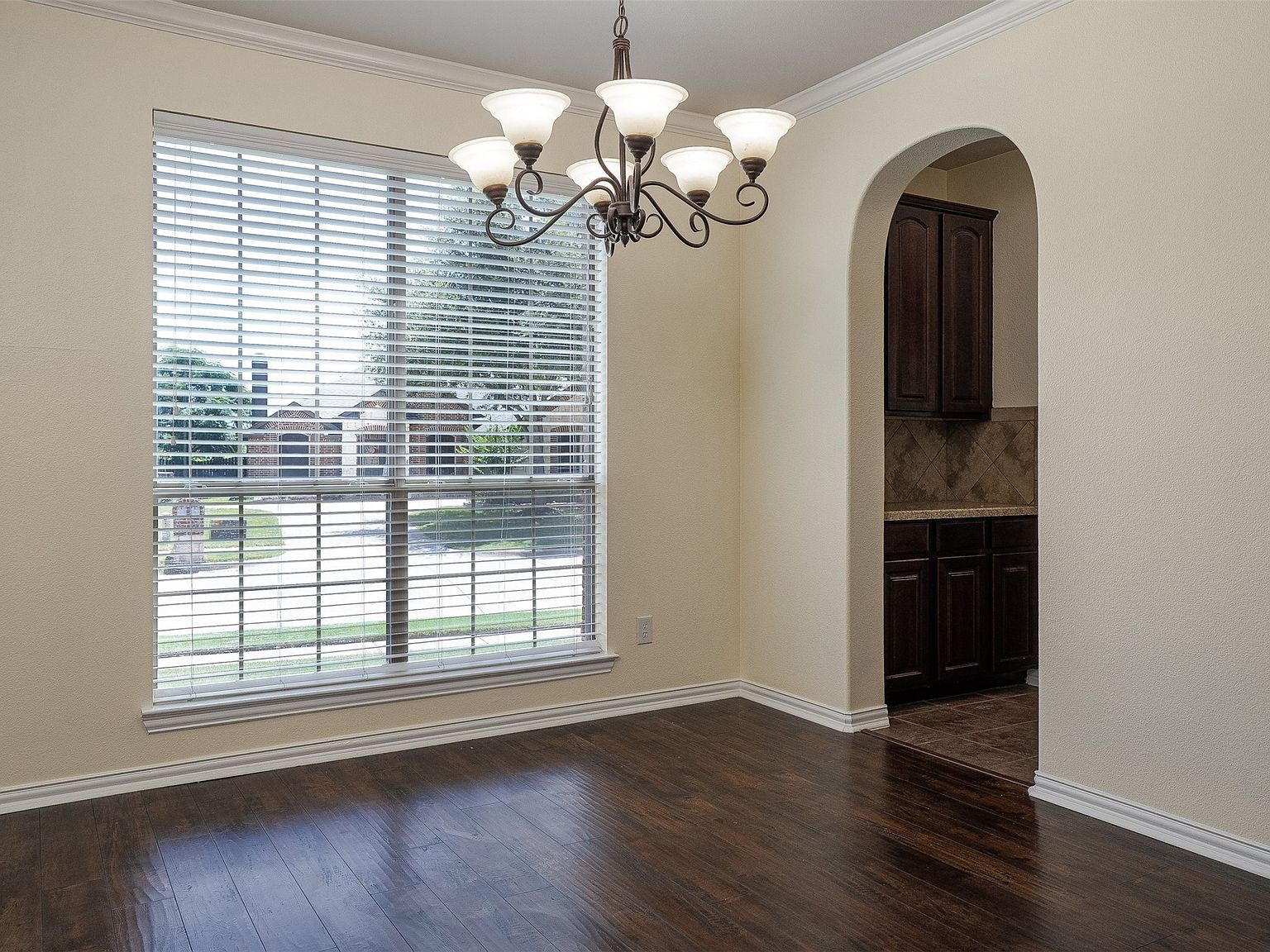 1220 Berkeley Dr Burleson, TX 76028 | Single Family