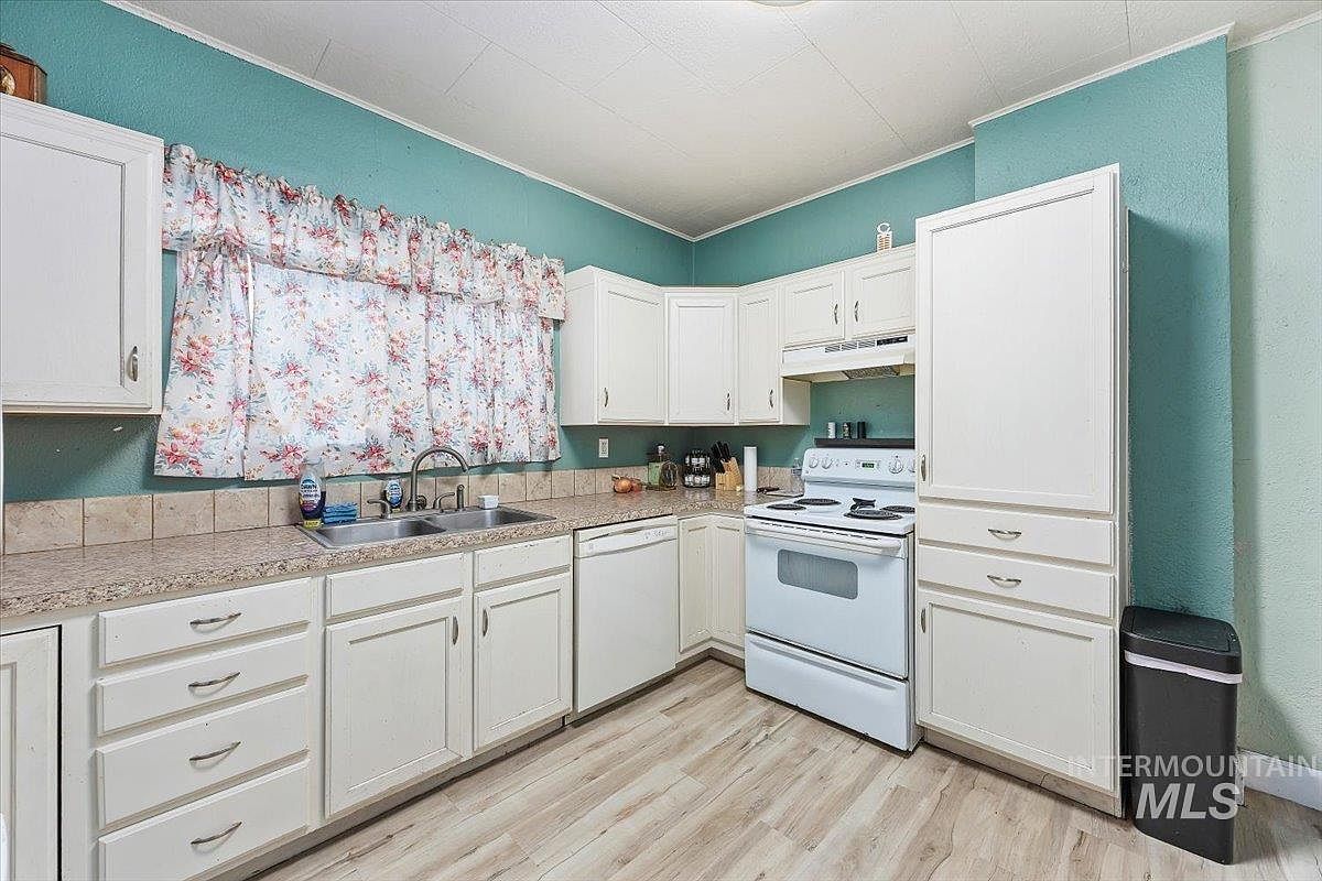 410 N Logan St Glenns Ferry, ID 83623  | Single Family