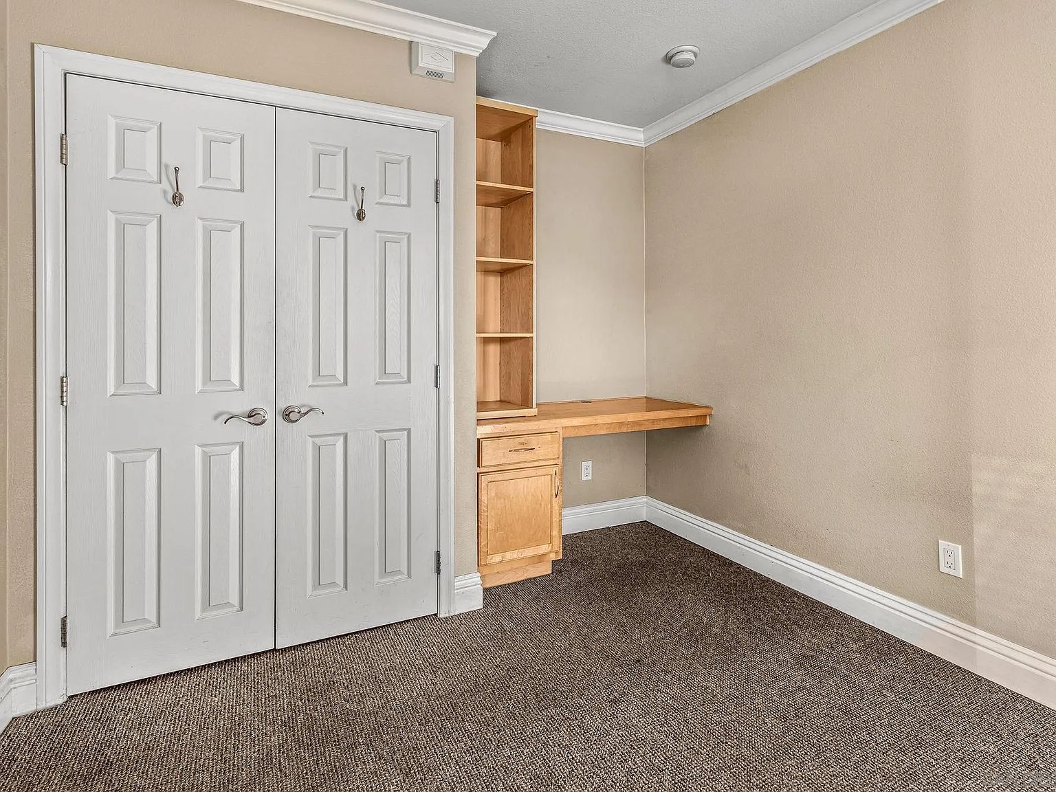 6101 Adelaide Ave UNIT 102 San Diego, CA 92115 | Condominium