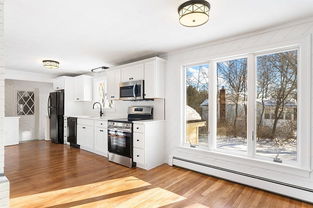 11 Deluca Rd Milford, MA 01757  | Single Family