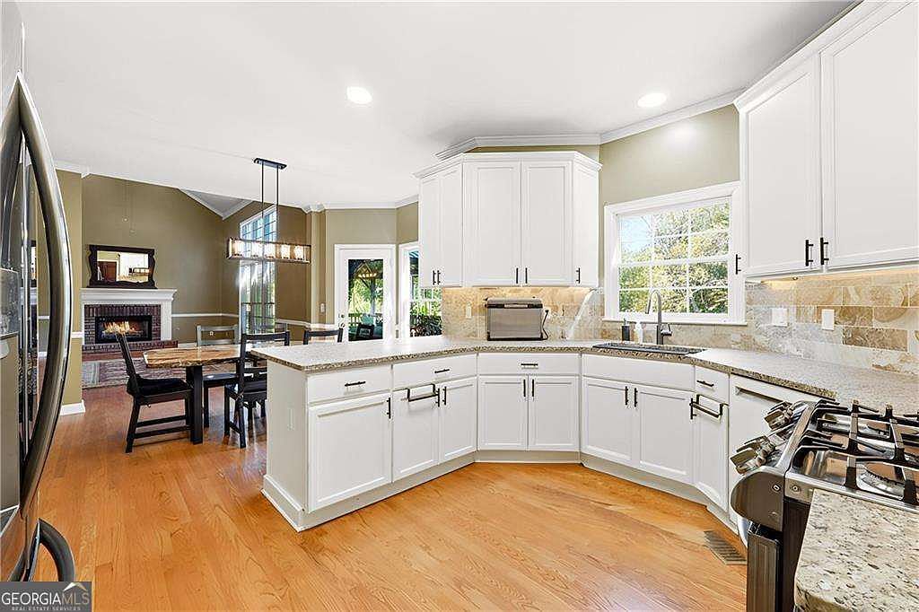 1885 Spring Rose Gln Lawrenceville, GA 30043  | Single Family