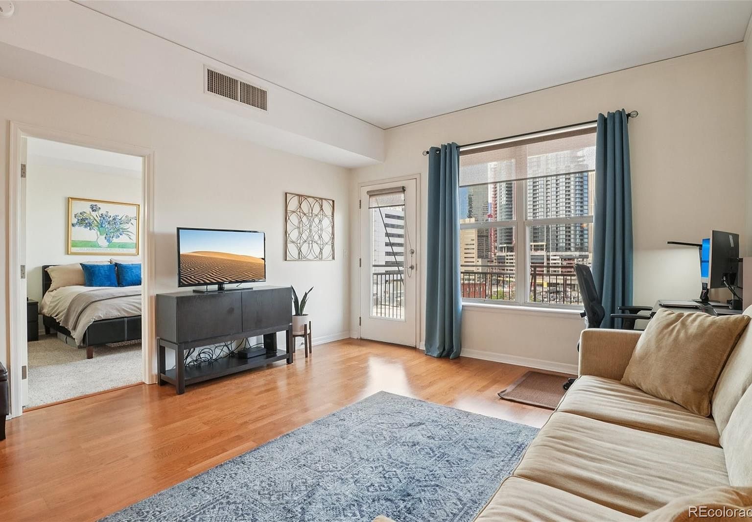 1975 N Grant St UNIT 515 Denver, CO 80203  | Condominium