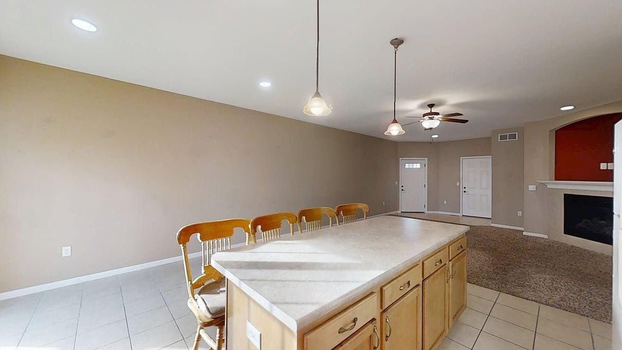 1709 E Timber Wolf Ln #C Mahomet, IL 61853  | Condominium